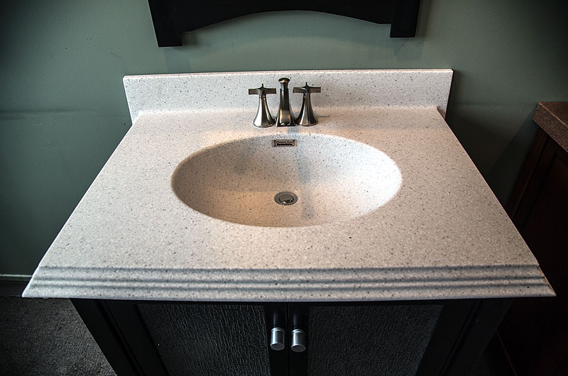 dbowl-tiffany-02 dbowl-tiffany-02